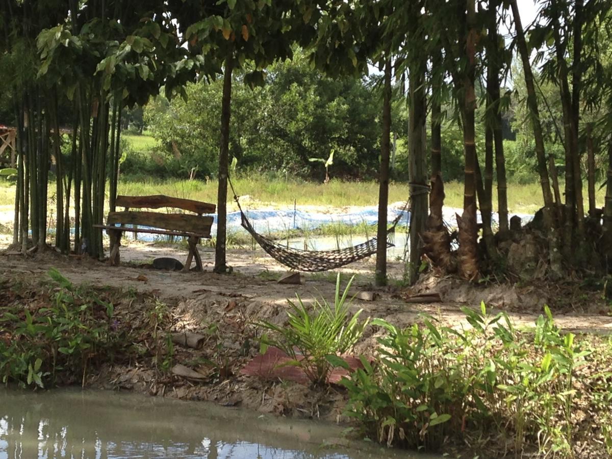 Areeya Resort Watthana Nakhon Exterior photo